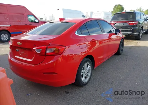 2018 Chevrolet Cruze Lt z USA, uszkodzony, nr VIN 1G1BE5SM4J7165932